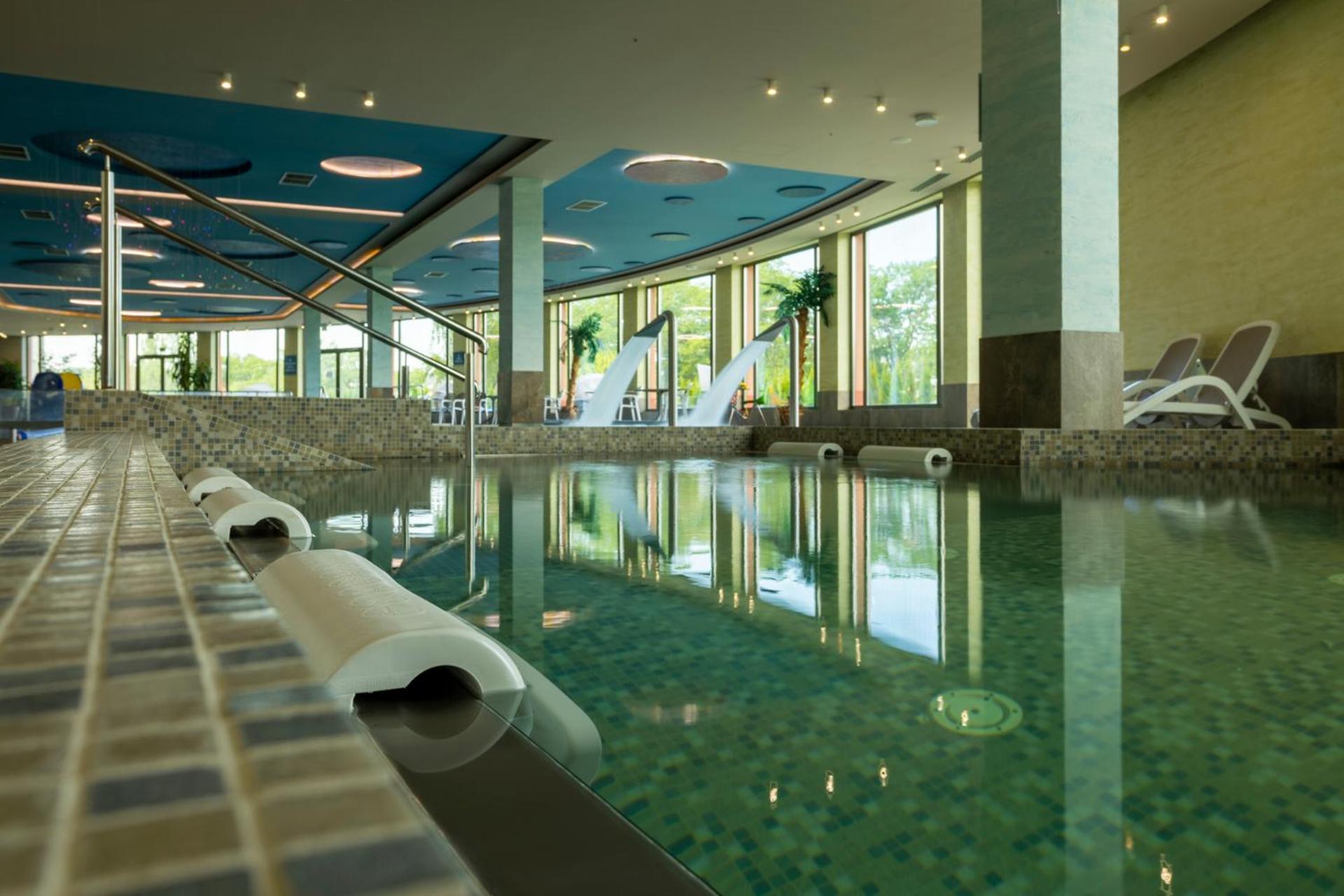 Terma Slowacki Resort Medical Spa Буско-Здруй Экстерьер фото
